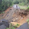 Respon Cepat Pemprov Papua Tengah dan PJN Nabire Atasi Longsor di Jalan Trans Paniai