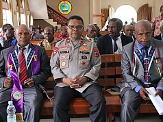 Pembukaan Konferensi Nasional ke-XI Sinode Kingmi Papua
