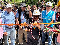 Sinergitas Pemprov Papua Tengah dan PLN Hadirkan Listrik di Pulau Terluar Distrik Moora