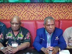 Klemen Tinal : Kemenangan LUKMEN adalah Kemenangan Masyarakat Papua