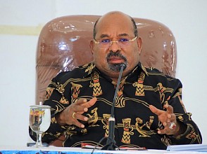 Permohonan Gubernur Papua untuk Masyarakat: Jangan Terprovokasi, Jangan Berdemo Covid Masih Ada