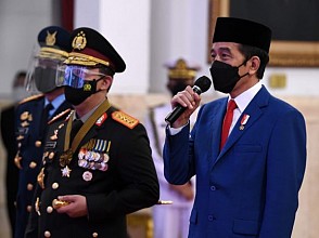 Kado Manis HUT Bhayangkari ke 75, Presiden Jokowi Puji Kapolres Mimika Dalam Menjaga Kamtibmas