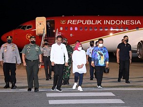 Presiden Jokowi dan Ibu Iriana Tiba di Papua, Ini Agenda Kunjungan Kerjanya
