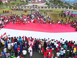 Kirab Merah Putih Semarakkan Hut Kemerdekaan ke-78 RI di Puncak Jaya