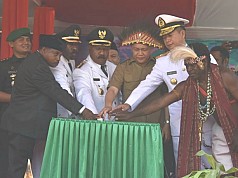 Upacara HUT Kabupaten Tambrauw Sekaligus Deklarasi Kabupaten Konservasi Upacara HUT Kabupaten Tambrauw Sekaligus Deklarasi Kabupaten Konservasi