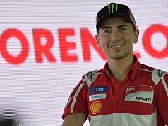 Jorge Lorenzo Resmi Bergabung dengan Honda Jorge Lorenzo Resmi Bergabung dengan Honda