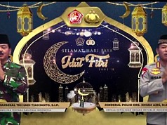 Panglima TNI dan Kapolri: Silaturahmi Tulus Tanpa Berjabat Tangan, Berjauhan Tetap Saling Mendoakan Panglima TNI dan Kapolri: Silaturahmi Tulus Tanpa Berjabat Tangan, Berjauhan Tetap Saling Mendoakan