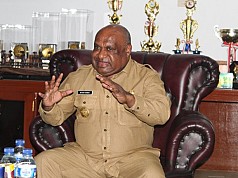 Mantan Karo SDM Setda Papua, Besem Gombo Tutup Usia Mantan Karo SDM Setda Papua, Besem Gombo Tutup Usia