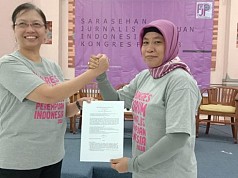 Uni Lubis Terpilih Sebagai Ketum Forum Jurnalis Perempuan Indonesia