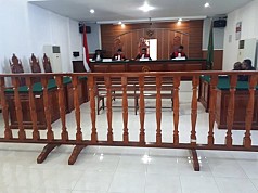 JPU Nabire Dakwa Kartu Kuning Yoman Penembak Anggota Kopasus Tanpa Saksi JPU Nabire Dakwa Kartu Kuning Yoman Penembak Anggota Kopasus Tanpa Saksi