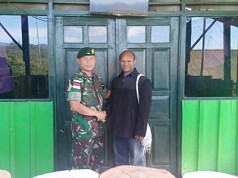 Ungkapan Terimakasih Tokoh Agama untuk Satgas Pamtas Yonif 509 di Oksibil Ungkapan Terimakasih Tokoh Agama untuk Satgas Pamtas Yonif 509 di Oksibil