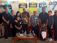 Manajemen Persipura Hadiri Pemakaman Jenazah Kaka Dokter  Manajemen Persipura Hadiri Pemakaman Jenazah Kaka Dokter