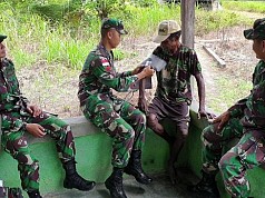 Satgas Pamtas Yonif 300/Bjw Berikan Pelayanan Kesehatan Masyarakat Kampung Uskuar Satgas Pamtas Yonif 300/Bjw Berikan Pelayanan Kesehatan Masyarakat Kampung Uskuar