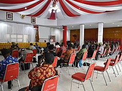 Sikapi Berbagai Isu, Pemda Puncak Jaya Gelar Pertemuan dengan Mahasiswa Sikapi Berbagai Isu, Pemda Puncak Jaya Gelar Pertemuan dengan Mahasiswa