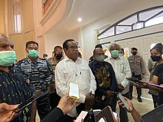 Masyarakat Papua Diimbau Kibarkan Bendera Setengah Tiang Selama Tujuh Hari Masyarakat Papua Diimbau Kibarkan Bendera Setengah Tiang Selama Tujuh Hari