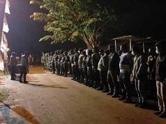 Aparat TNI Polri Amankan Pleno Penetapan Hasil PSU Pilkada Boven Digoel Aparat TNI Polri Amankan Pleno Penetapan Hasil PSU Pilkada Boven Digoel