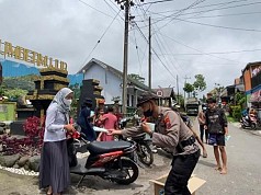Polri Gelar Operasi Kemanusiaan Aman Nusa II Tanggulangi Erupsi Gunung Semeru 
