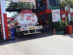 Pertamina Pastikan Naiknya Harga Pertamax, Tidak Pengaruhi Ketersediaan BBM di Papua Pertamina Pastikan Naiknya Harga Pertamax, Tidak Pengaruhi Ketersediaan BBM di Papua