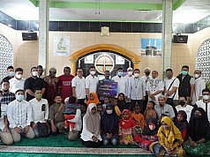 Safari Ramadhan Telkomsel Bersama Komunitas Muslim Pegunungan Tengah Papua di Kota Jayapura