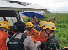 Tim SAR Gabungan Berhasil Temukan Jasad Balita yang Terjatuh dari Helikopter di Timika