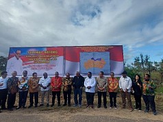 Wamendagri Tinjau Lokasi Pembangunan Pusat Pemerintahan Provinsi Papua Selatan di KTM Salor