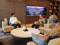 OJK dan Kominfo Perkuat Sinergi Pelayanan dan Perlindungan Masyarakat di Ruang Digital OJK dan Kominfo Perkuat Sinergi Pelayanan dan Perlindungan Masyarakat di Ruang Digital