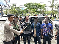 Polisi Amankan 9 Orang Pendemo Kedapatan Bawa Sajam dan Mabuk