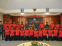 Bupati Keerom Dukung Tim PS. Hidayatullah Binaan Korem 172/PWY Berlaga di Liga Santri Tingkat Nasional 