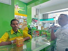 Ditnarkoba Polda Papua Lakukan Pemantauan Obat Dilarang BPOM di Sejumlah Apotik Jayapura Ditnarkoba Polda Papua Lakukan Pemantauan Obat Dilarang BPOM di Sejumlah Apotik Jayapura