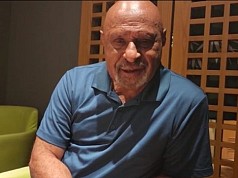 Mantan Menteri OPM Dukung Victor Abaidata Terpilih jadi Komisaris Bank Papua Mantan Menteri OPM Dukung Victor Abaidata Terpilih jadi Komisaris Bank Papua