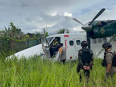 Diduga Angin Kencang, Pesawat Rimbun Tergelincir di Dogiyai Diduga Angin Kencang, Pesawat Rimbun Tergelincir di Dogiyai
