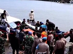 Speedboat Terbalik di Perairan Serui, Dua Orang Meninggal dan Tiga Anggota TNI Hilang Speedboat Terbalik di Perairan Serui, Dua Orang Meninggal dan Tiga Anggota TNI Hilang