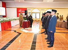 Panitia Pemilihan Anggota MRPB Dilantik, Gubernur Waterpauw: Kerja Jujur Adil Tanpa Diskriminasi Panitia Pemilihan Anggota MRPB Dilantik, Gubernur Waterpauw: Kerja Jujur Adil Tanpa Diskriminasi