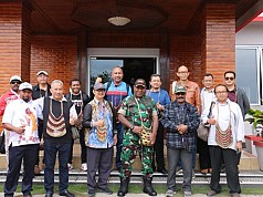 Dandim Jayawijaya Dukung MoU Pemkab Lanny Jaya dan Fakultas Kedokteran UGM   Dandim Jayawijaya Dukung MoU Pemkab Lanny Jaya dan Fakultas Kedokteran UGM