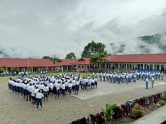 Peduli Pendidikan, Koramil Karubaga Berikan Wasbang Kepada Pelajar SMP dan SMA  Peduli Pendidikan, Koramil Karubaga Berikan Wasbang Kepada Pelajar SMP dan SMA