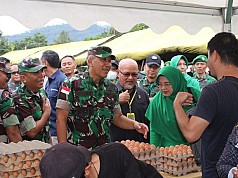 Sambut Lebaran, Kodam XVII/Cenderawasih Gelar Bazar Ramadhan Serentak di Wilayah Papua Sambut Lebaran, Kodam XVII/Cenderawasih Gelar Bazar Ramadhan Serentak di Wilayah Papua