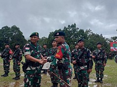 Tebar Kebaikan Selama Bertugas di Papua, Satgas YR 142/KJ Pulang dengan Jumlah Prajurit Lengkap Tebar Kebaikan Selama Bertugas di Papua, Satgas YR 142/KJ Pulang dengan Jumlah Prajurit Lengkap