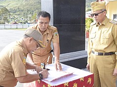 Pj Bupati Berharap Penunjukan Plt Kepala BPKAD Puncak Jaya Tidak Menimbulkan Polemik 