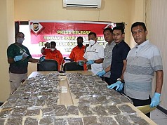 Dit Res Narkoba Polda Papua Kembali Ungkap Kasus Ganja dengan Pelaku Warga PNG Dit Res Narkoba Polda Papua Kembali Ungkap Kasus Ganja dengan Pelaku Warga PNG