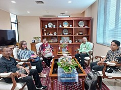 Bertemu Bappenas dan Wapres RI, Dr. Daisy Perjuangkan Pembangunan Gedung Baru Sebesar Rp 500 Miliar Bertemu Bappenas dan Wapres RI, Dr. Daisy Perjuangkan Pembangunan Gedung Baru Sebesar Rp 500 Miliar