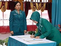 Penjabat Ketua TP PKK Kabupaten Puncak Jaya dan Intan Jaya Dilantik