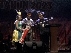 Sukses Terlaksana, Festival Seni Budaya Papua Barat Ke-VIII Resmi Ditutup Sekda Fonataba