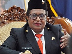 Pj Gubernur Papua Tengah akan Panggil Bupati Terkait Kenaikan Harga Tiket di Intan Jaya Pj Gubernur Papua Tengah akan Panggil Bupati Terkait Kenaikan Harga Tiket di Intan Jaya