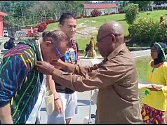 Pieter Ell dan Samuel Rizal Warnai Film Layar Lebar Tentang Toleransi Keagamaan di Papua Pieter Ell dan Samuel Rizal Warnai Film Layar Lebar Tentang Toleransi Keagamaan di Papua