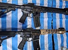 Satgas TNI Sita 2 Senpi dan Bahan Makanan Milik KST Nduga Satgas TNI Sita 2 Senpi dan Bahan Makanan Milik KST Nduga