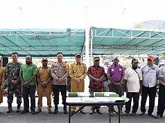 Polres Puncak Jaya dan Keluarga Korban Salah Tembak yang Dikira KKB Sepakat Damai Polres Puncak Jaya dan Keluarga Korban Salah Tembak yang Dikira KKB Sepakat Damai