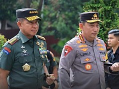 Panglima TNI Tegaskan Soal Penyelesaian Masalah Keamanan di Papua Tetap Mengedepankan Soft Approach Panglima TNI Tegaskan Soal Penyelesaian Masalah Keamanan di Papua Tetap Mengedepankan Soft Approach