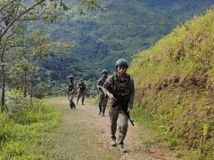 Jaga Sitkamtibmas dari Aksi KKB, Personel Damai Cartenz Rutin Gelar Patroli di Wilayah Kiwirok Jaga Sitkamtibmas dari Aksi KKB, Personel Damai Cartenz Rutin Gelar Patroli di Wilayah Kiwirok