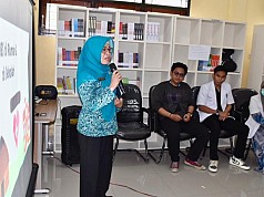 TP PKK Puncak Jaya Gelar Sosialisasi dan Edukasi PHBS dan Bahaya Narkoba TP PKK Puncak Jaya Gelar Sosialisasi dan Edukasi PHBS dan Bahaya Narkoba