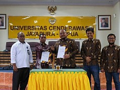 Komitmen Telkomsel dan Universitas Cenderawasih, Akselerasikan Digitalisasi Pendidikan di Papua Komitmen Telkomsel dan Universitas Cenderawasih, Akselerasikan Digitalisasi Pendidikan di Papua